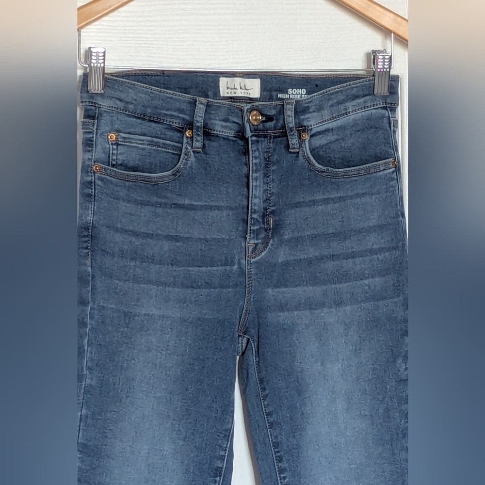 Nicole Miller Women's (Size 6) Soho High Rise Skinny Jeans in Light Blue